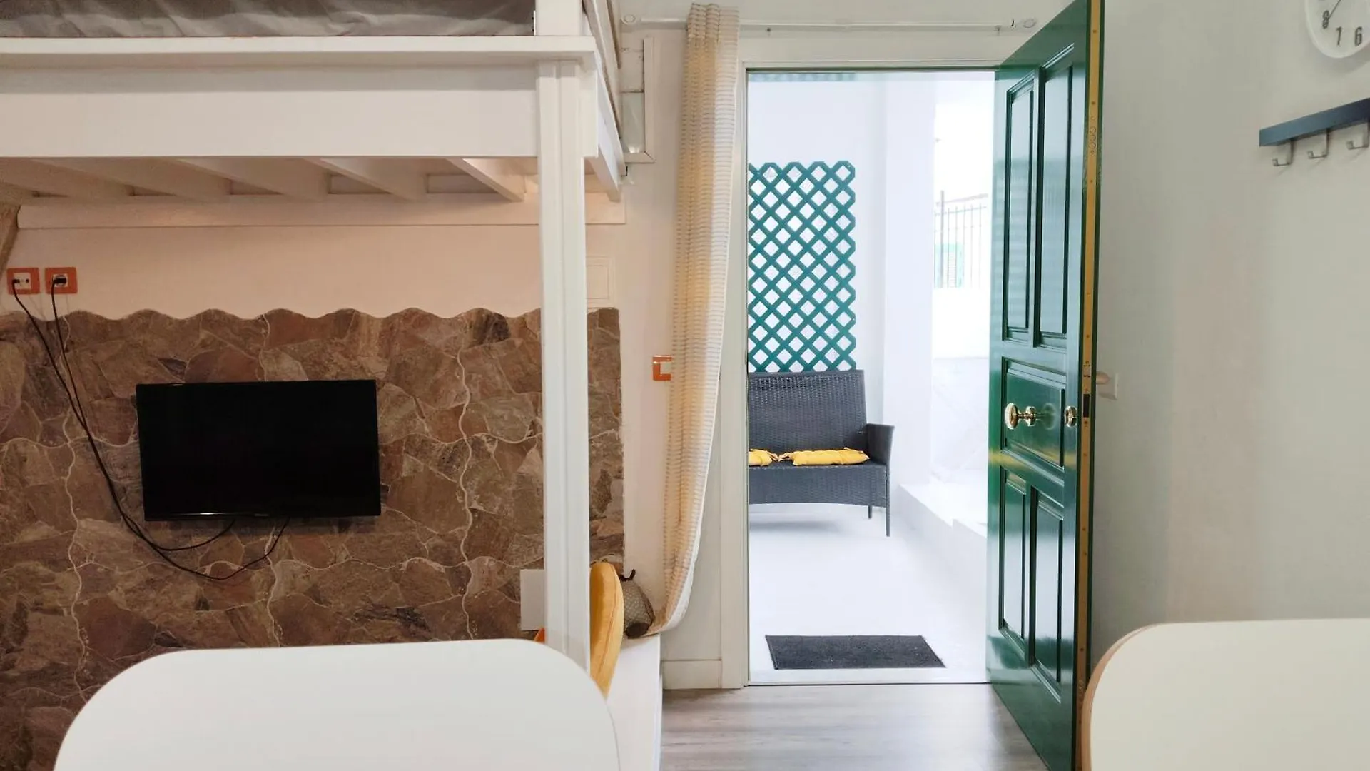 Thelma 1 Minuto A Pie Del Mar Apartment Tias